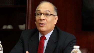 Procurador pide a ministro Aguilera le informe sobre el caso de arresto en despacho