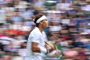 Rafael Nadal debuta en Wimbledon eliminando al argentino Francisco Cerúndolo