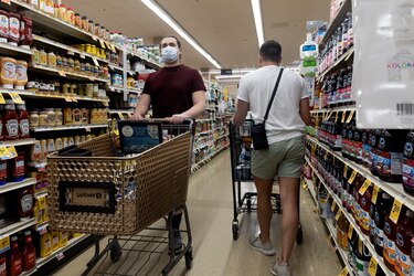 Inflación de Estados Unidos se sitúa en 7.7%