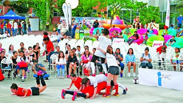 La unión del fútbol con la danza