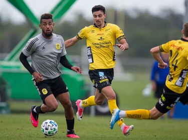 Aníbal Godoy y Román Torres, los panameños sobrevivientes de la MLS