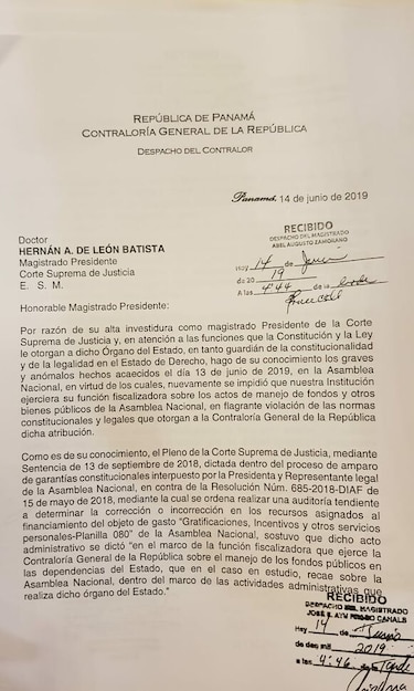 Contralor Humbert se queja ante la CSJ por impedimento que puso la Asamblea para seguir auditoría