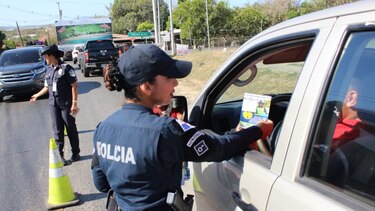 Se realiza operativo de inversión de carriles tras finalizar asueto de Carnaval