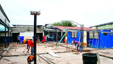 Invierten $318 millones para reparación de escuelas
