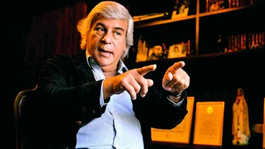 Candidato promete lucha anticorrupción