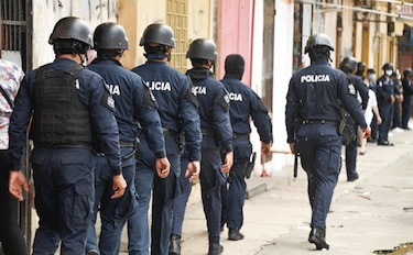 Presidente Mulino cambia la fecha de ascensos en los estamentos de seguridad del Estado