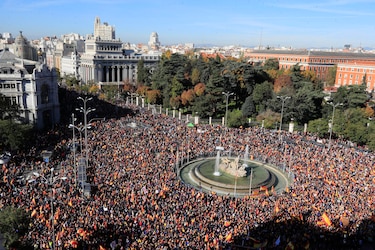 Nueva protesta en Madrid contra la ley de amnistía con asistencia multitudinaria