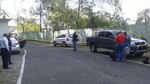 Garuz es conducido a una diligencia judicial por incidente con comunicadores