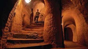 En Armenia, un laberinto artesanal atrae a turistas