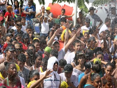 $3 millones disponibles para la celebración del Carnaval 2014