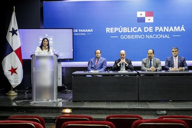 Presidente Mulino instruye a ministros a denunciar ‘irregularidades’ ante el Ministerio Público