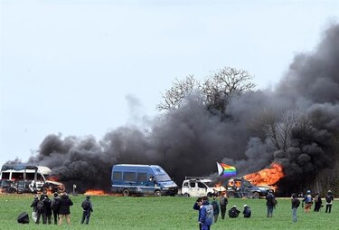 La tensión social en Francia se traslada a una protesta ecologista