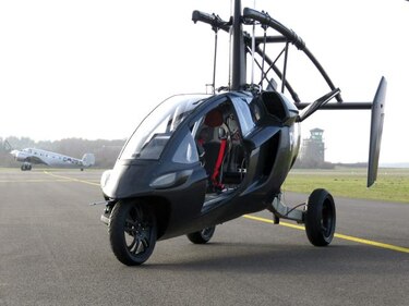 Volar en coche: un sueño a la venta en 2014