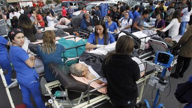Fuerte explosión de gas deja tres muertos y unos 50 heridos en clínica del sur de Chile