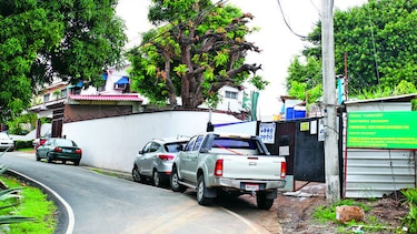 Vecinos toman acciones contra obra