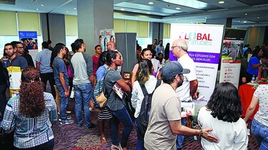 Feria con 30 universidades
