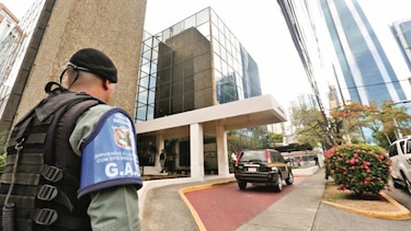 Juez otorga 4 meses a la fiscalía para cerrar investigación de Mossack Fonseca