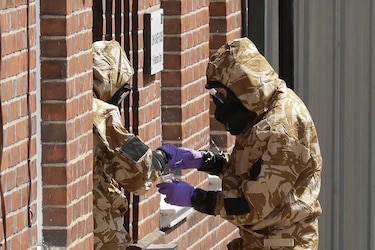 Muere en Gran Bretaña la mujer contaminada con agente nervioso