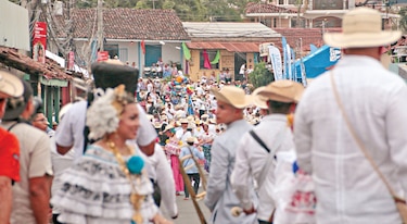 ATP licita instalación de palco en Las Tablas para desfile de las Mil Polleras por $94 mil