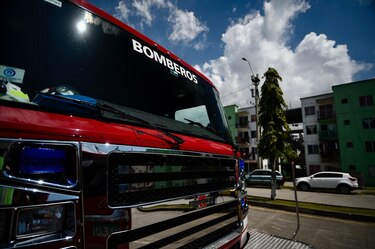 Bomberos alertan sobre riesgos de incendio en la cocina y cómo prevenirlos