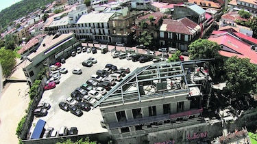 Edificación ocupa zona marina