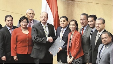 Antai solicita a Varela el veto parcial de la Ley de Contrataciones