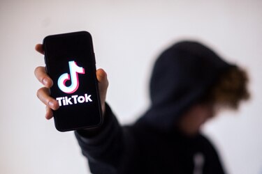 Holanda multa a TikTok con casi 900,000 dólares por incumplir leyes de protección de datos personales
