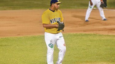 Lanzador herrerano oficializa su despedida