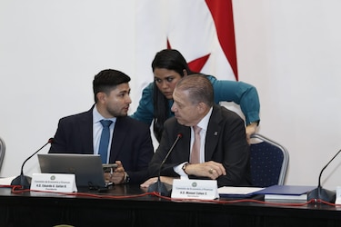 Continúa en la Asamblea debate sobre la ley de sustancia económica en Panamá