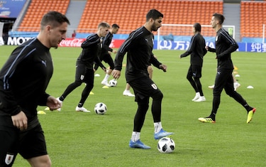 Uruguay listo para amargar el debut de Salah