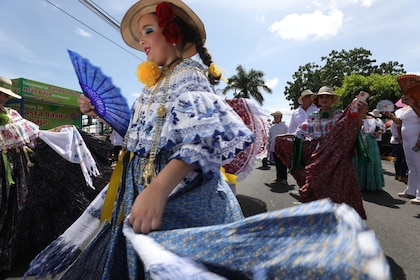 Las Mil Polleras: Una fiesta de identidad y tradición en Panamá