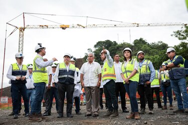 Presidente Mulino denunció que la administración pasada provocó un sobrecosto de $1,800 millones en el cuarto puente