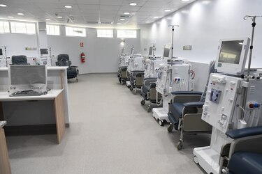 Nueva sala de hemodiálisis en el Complejo Hospitalario: Un paso hacia la mejora 