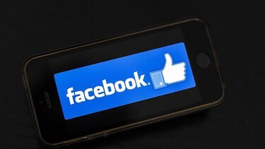 EU acusa a Facebook de discriminación