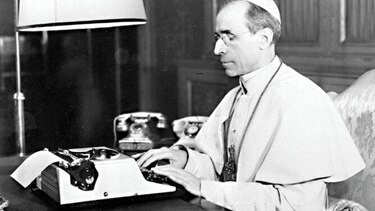 Apertura de archivos revelaría papel de Pío XII en el Holocausto