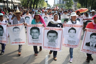 Identifican restos de uno de los 43 estudiantes desaparecidos en México en 2014