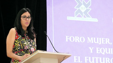 Abogan por mayor rol de la mujer en la empresa