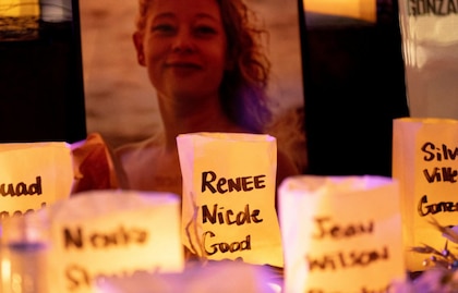 Sale a la luz el video filmado por el agente de ICE que mató a tiros a una mujer en Mineápolis