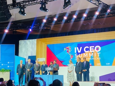 AES Corporation refuerza su compromiso para acelerar el desarrollo de Panamá y la región