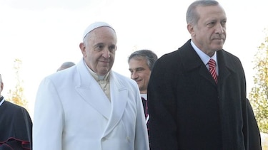 La 'franqueza' del Papa sobre el 'genocidio' armenio debilita el rol de Turquía