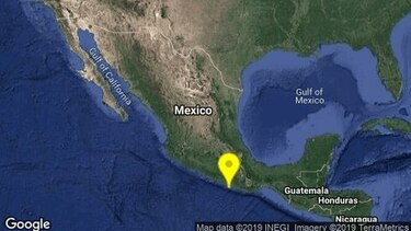 Sismo remece edificios altos en la ciudad de México