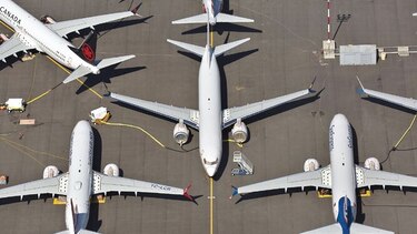 Aumenta la crisis de Boeing y castiga las acciones