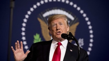 Desestiman demanda contra la decisión migratoria del presidente Trump