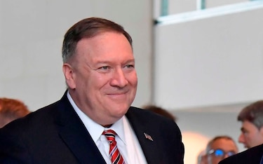 Pompeo visita Colombia, donde se reunirá con Juan Guaidó