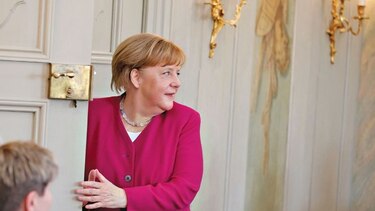 Alemania pide al Deutsche Bank acelerar expansión