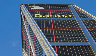 Fusión creará banco más grande en España