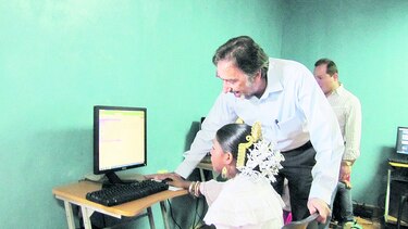 Senacyt inaugura infoplaza y agencia para tres provincias