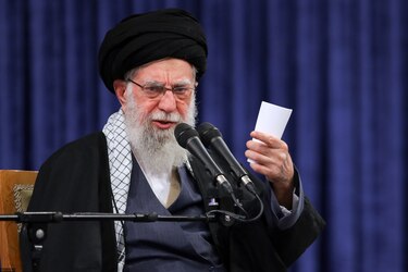 Alí Jameneí, el líder supremo iraní que acaparó el poder en el país desde 1989