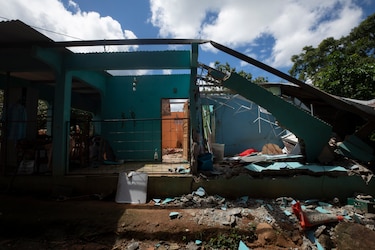 Gobierno prestará dinero a contratistas para construir viviendas y otras obras por el terremoto