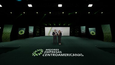 Deloitte, Grupo Promerica e INCAE Business School otorgan distintivo a 8 medianas empresas de Centroamérica y República Dominicana
